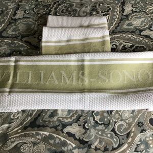 Williams Sonoma kitchen towels